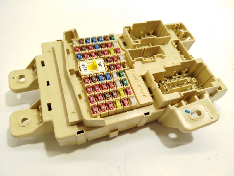 Recambio de caja reles / fusibles para kia niro i (de) 1.6 gdi hybrid referencia OEM IAM 91950G5021  