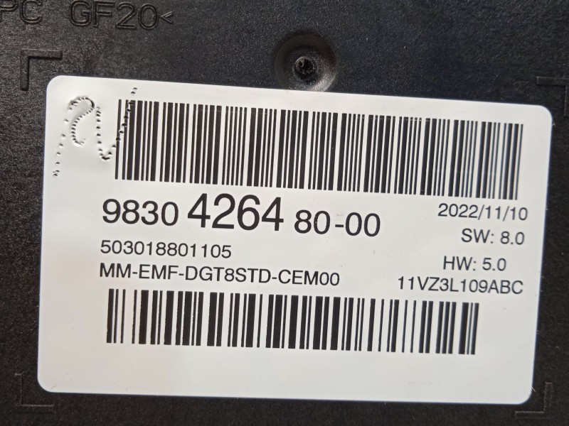 Recambio de pantalla multifuncion para peugeot rifter gt line standard referencia OEM IAM 9830426480  