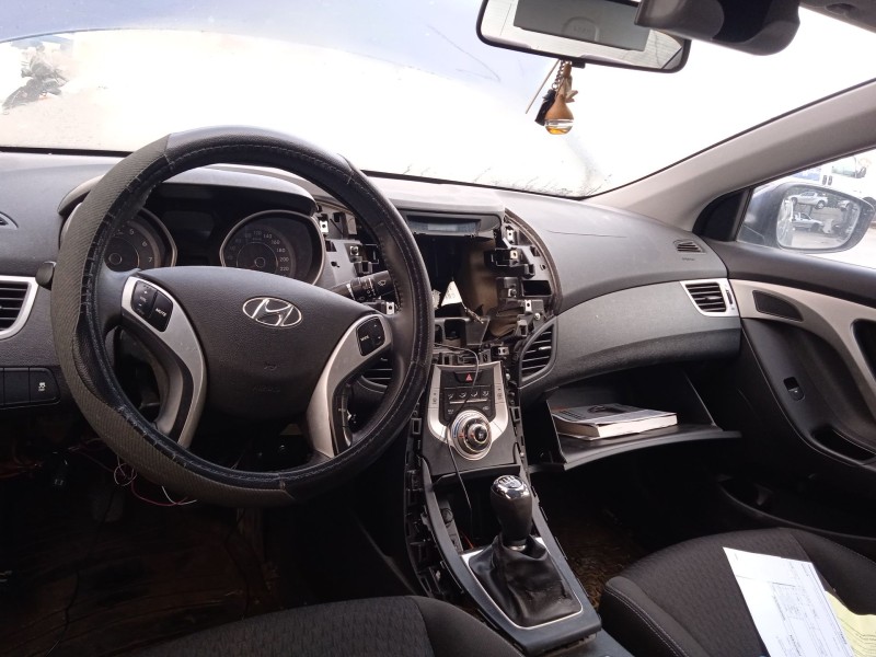 hyundai elantra v sedán (md, ud) del año 2011