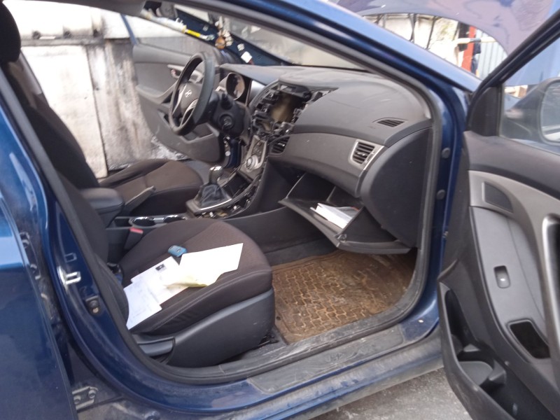 hyundai elantra v sedán (md, ud) del año 2011