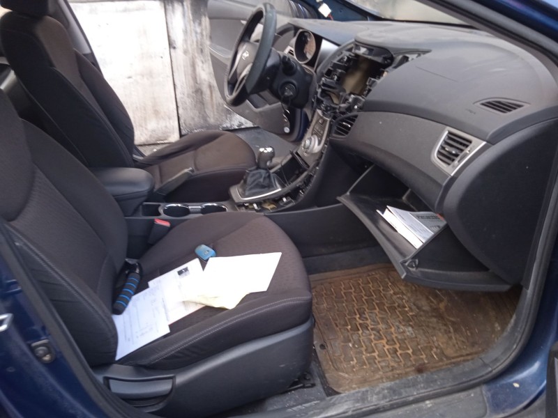 hyundai elantra v sedán (md, ud) del año 2011