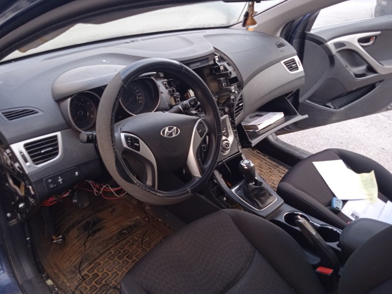 hyundai elantra v sedán (md, ud) del año 2011