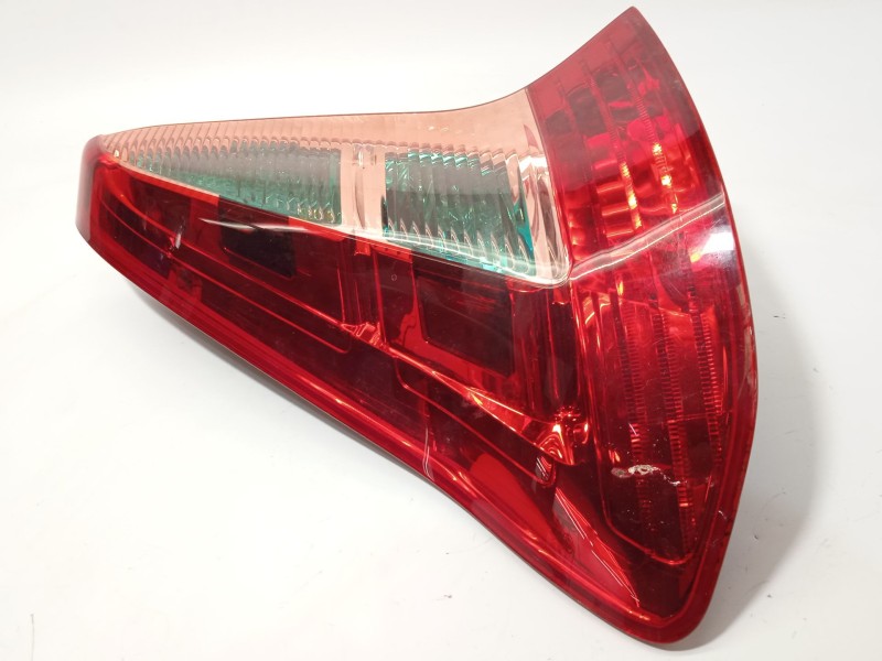 Recambio de piloto trasero izquierdo para citroën c4 coupé (la_) 1.6 16v referencia OEM IAM 9646801777 6350T6 