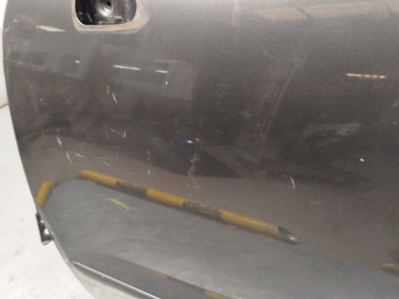 Recambio de puerta delantera izquierda para volvo v50 (545) 2.0 d referencia OEM IAM 31335440  