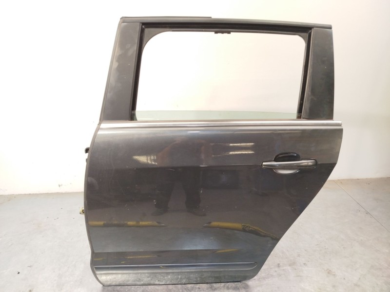 Recambio de puerta trasera izquierda para volvo v50 (545) 2.0 d referencia OEM IAM 31335469  