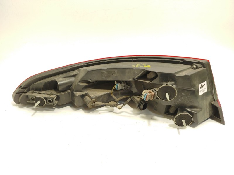 Recambio de piloto trasero derecho para jaguar xf i (x250) 2.7 d referencia OEM IAM 8X2313404BD C2Z3458 