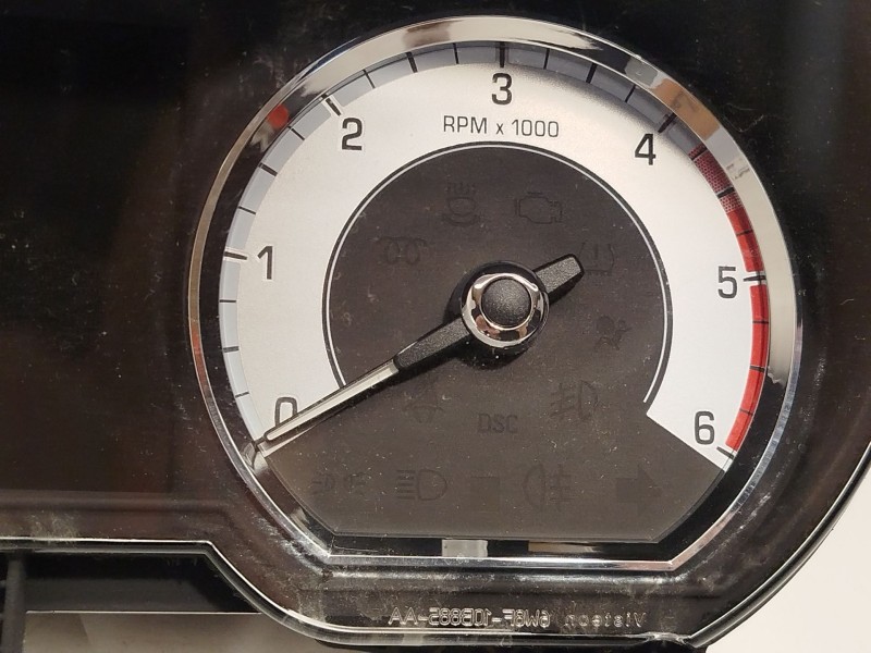 Recambio de cuadro instrumentos para jaguar xf i (x250) 2.7 d referencia OEM IAM 8X2310849KJ VP8X2F10849KE 