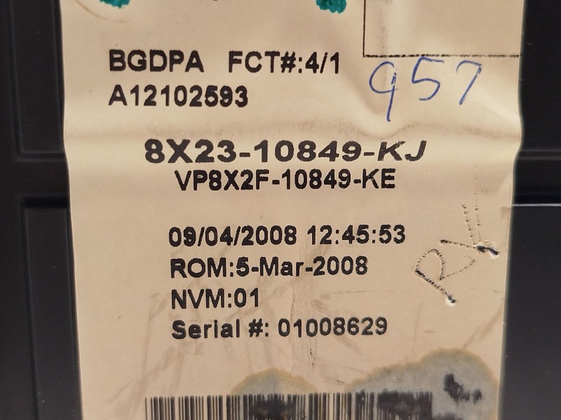 Recambio de cuadro instrumentos para jaguar xf i (x250) 2.7 d referencia OEM IAM 8X2310849KJ VP8X2F10849KE 