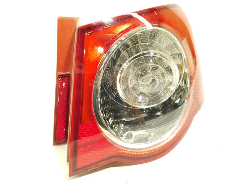 Recambio de piloto trasero derecho para volkswagen passat b6 (3c2) 2.0 tdi 16v referencia OEM IAM 3C5945096H  