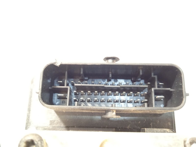 Recambio de abs para kia rio (yb) concept referencia OEM IAM 58920H8200 BE6003V102 MGH85ADBH6013V101