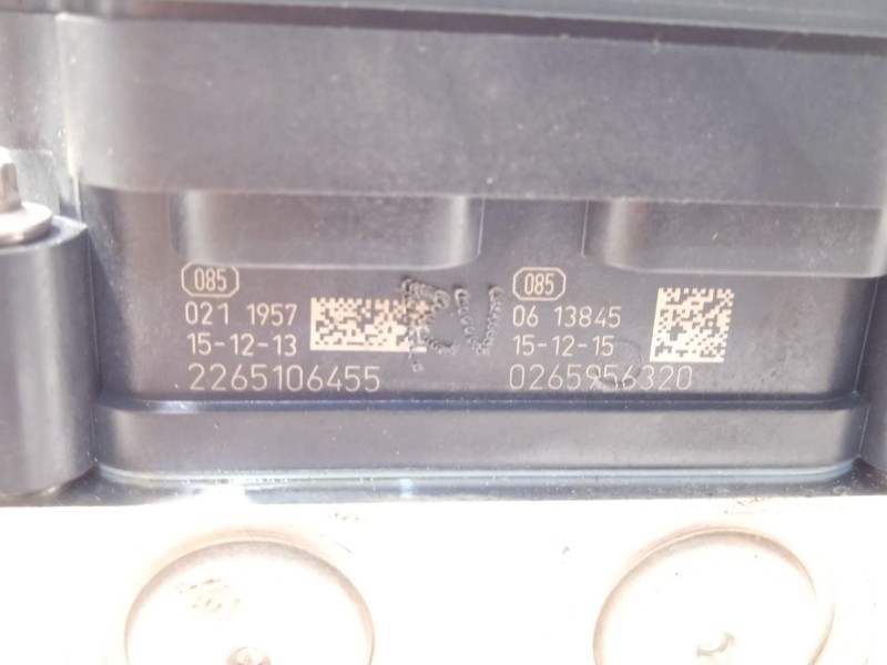Recambio de abs para renault kadjar intens referencia OEM IAM 476606749R 2265106455 269620