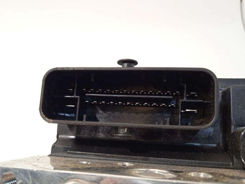 Recambio de abs para nissan leaf (ze1) electric referencia OEM IAM 476605SH5C  1Y15C0352