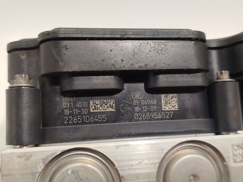 Recambio de abs para renault clio iv limited referencia OEM IAM 476601842R 0265956527 269722