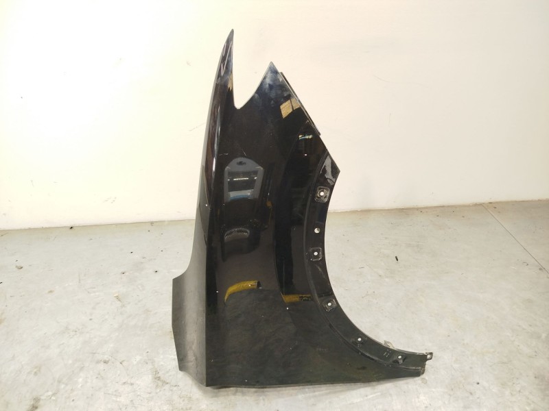 Recambio de aleta delantera derecha para mg mg zs suv (azs1) 1.5 vti referencia OEM IAM 10292957  