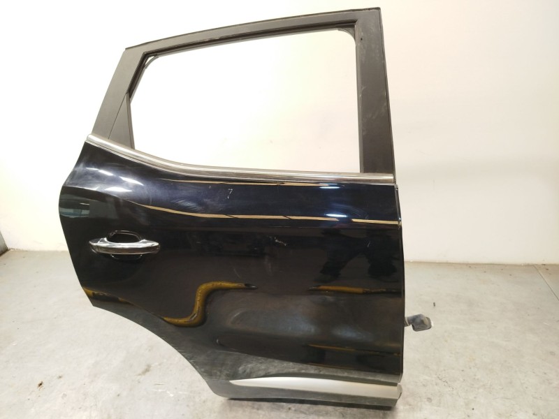 Recambio de puerta trasera derecha para mg mg zs suv (azs1) 1.5 vti referencia OEM IAM 10322168  