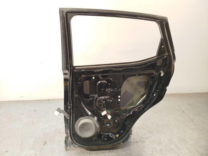 Recambio de puerta trasera derecha para mg mg zs suv (azs1) 1.5 vti referencia OEM IAM 10322168  