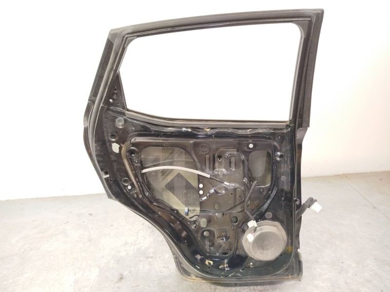 Recambio de puerta trasera izquierda para mg mg zs suv (azs1) 1.5 vti referencia OEM IAM 10322167  