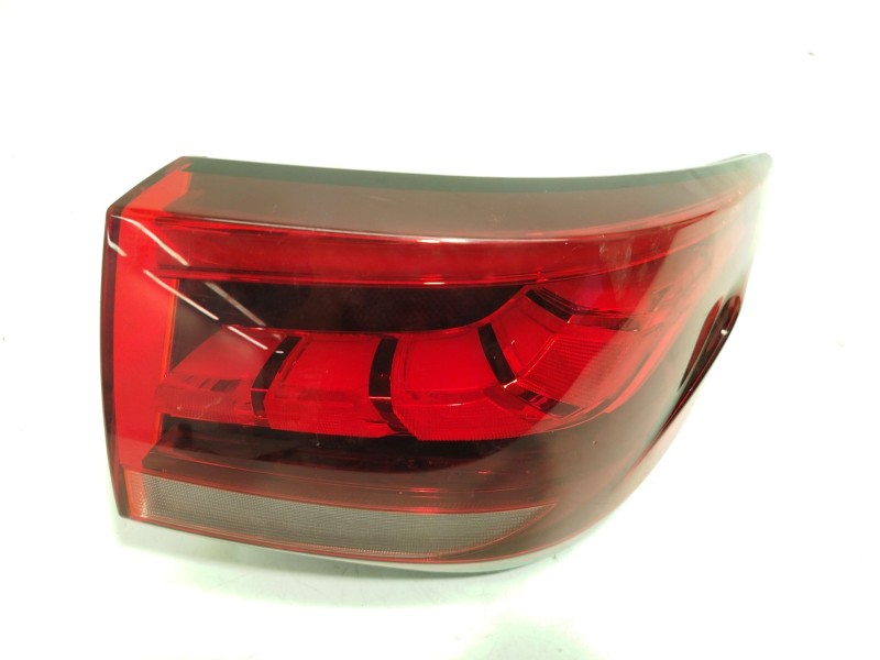 Recambio de piloto trasero derecho para mg mg zs suv (azs1) 1.5 vti referencia OEM IAM 10571682  