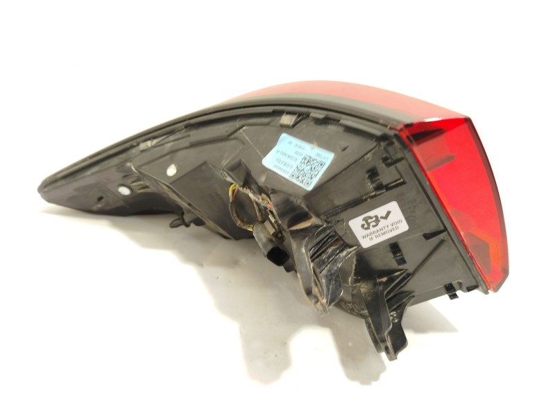 Recambio de piloto trasero derecho para mg mg zs suv (azs1) 1.5 vti referencia OEM IAM 10571682  