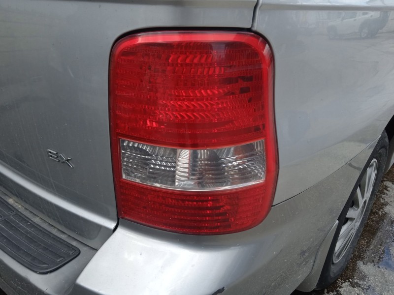 kia carnival ii (gq) del año 2004