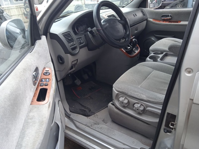 kia carnival ii (gq) del año 2004