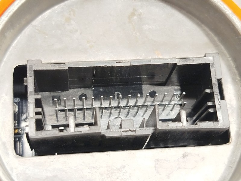 Recambio de centralita faros xenon para mg mg zs suv (azs1) 1.5 vti referencia OEM IAM 10700205  