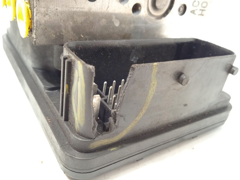 Recambio de abs para hyundai ix35 classic 2wd referencia OEM IAM 589202Y620 BE60030105 80BH60130101