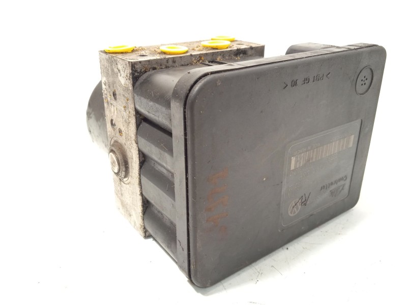 Recambio de abs para skoda octavia berlina (1z3) active referencia OEM IAM 1K0614517AE 1K0907379AC 10020602404