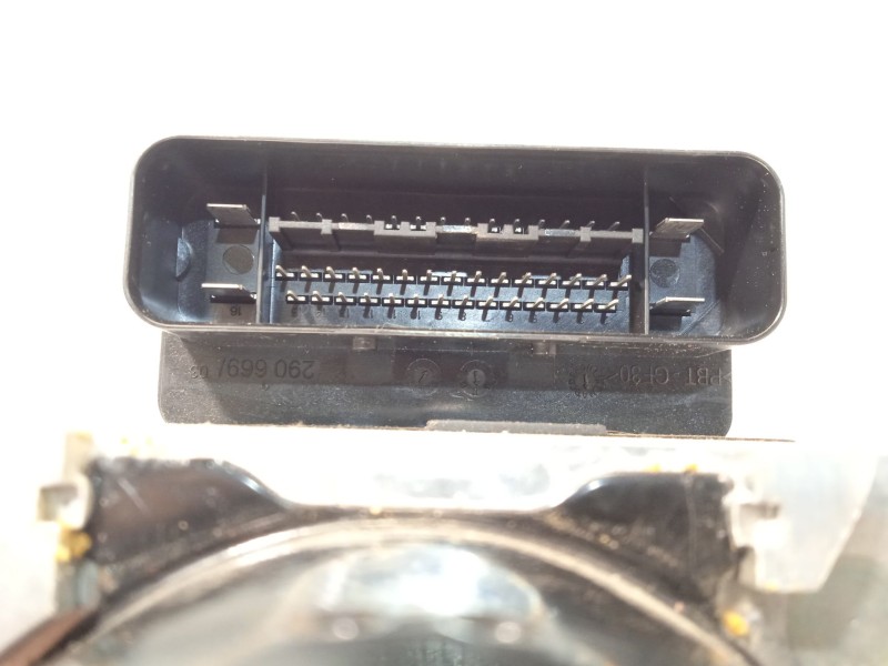 Recambio de abs para volvo v60 i (155) d3 / d4 referencia OEM IAM P31329137 28526258043 10021205434