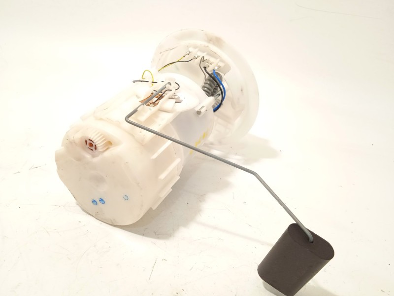Recambio de bomba combustible para citroën c3 iii (sx) 1.2 puretech 82 referencia OEM IAM 9674466680  
