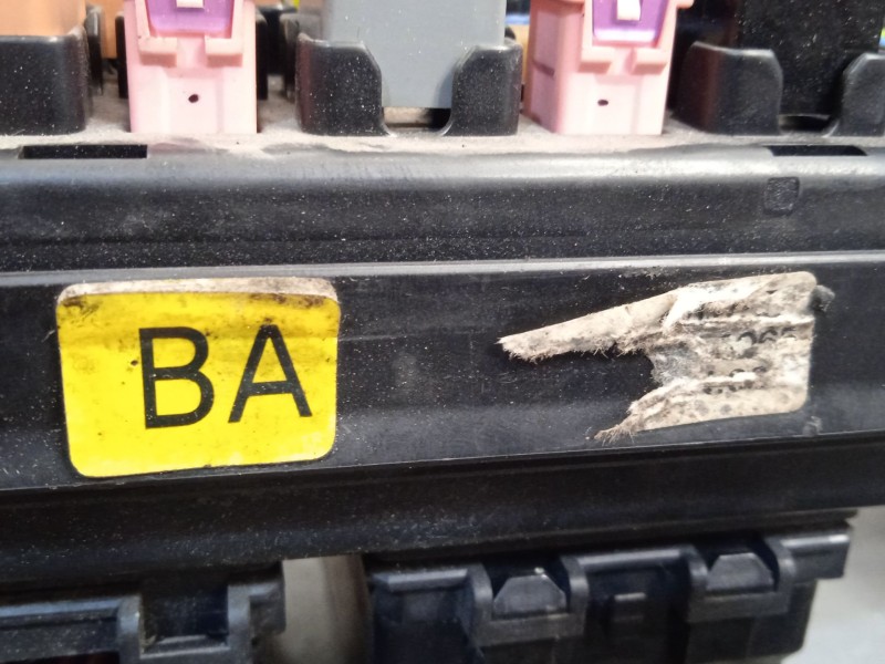 Recambio de caja reles / fusibles para opel antara a (l07) 2.0 cdti referencia OEM IAM 96821094  