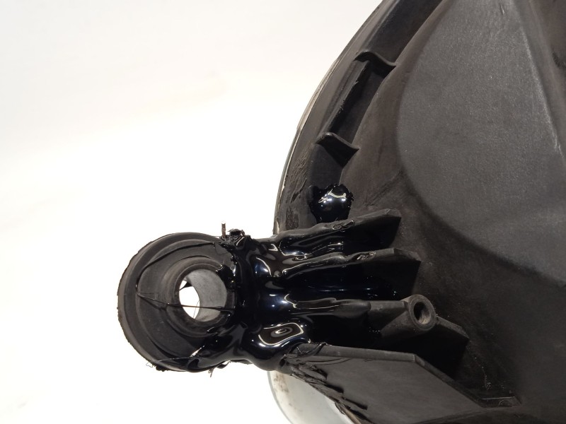 Recambio de faro derecho para volkswagen golf v (1k1) 1.6 fsi referencia OEM IAM 1K6941006D  