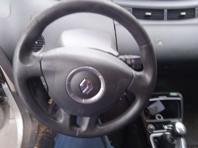 renault espace iv (jk0/1_) del año 2010