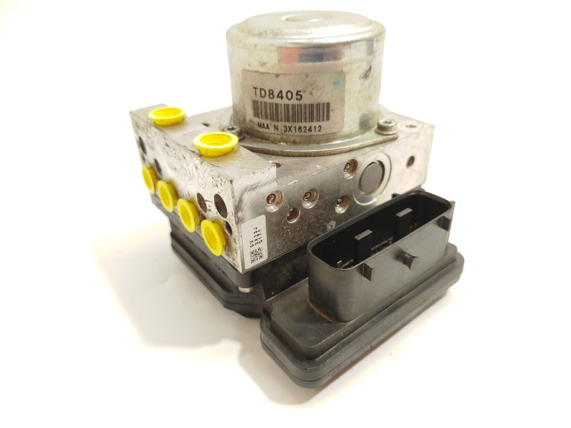 Recambio de abs para nissan leaf (ze0) electric referencia OEM IAM 476603NF0A  TD8405