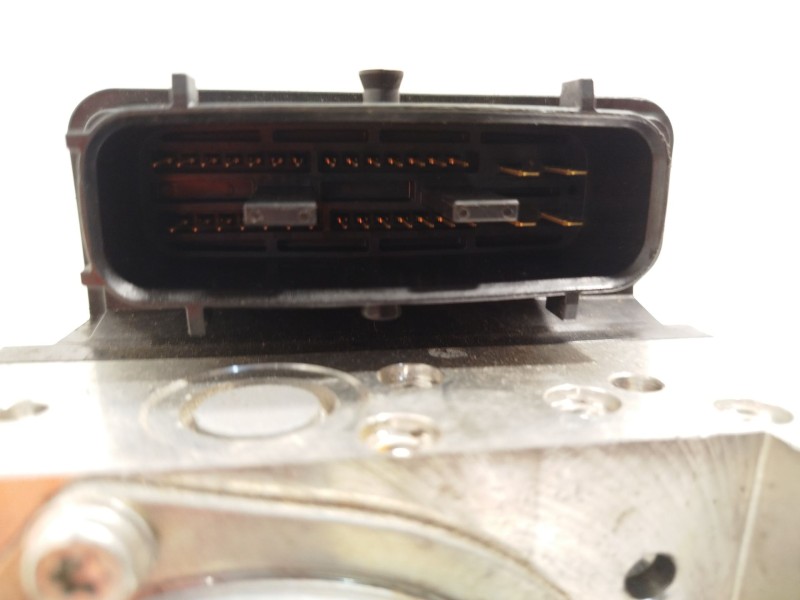 Recambio de abs para nissan leaf (ze0) electric referencia OEM IAM 476603NF0A  TD8405