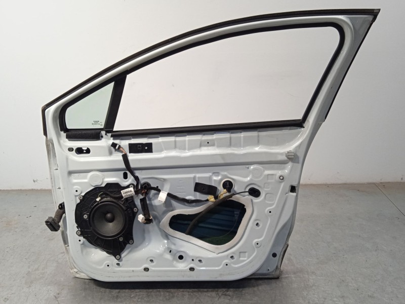 Recambio de puerta delantera derecha para renault clio iv (bh_) 0.9 tce 90 referencia OEM IAM 801008302R  
