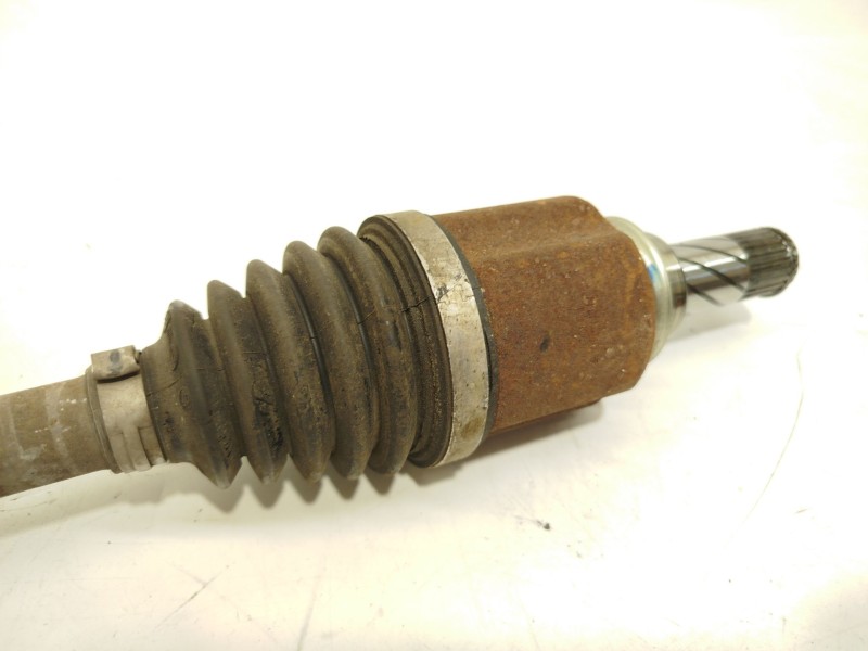 Recambio de transmision delantera izquierda para renault clio iv (bh_) 0.9 tce 90 referencia OEM IAM 391017355R  