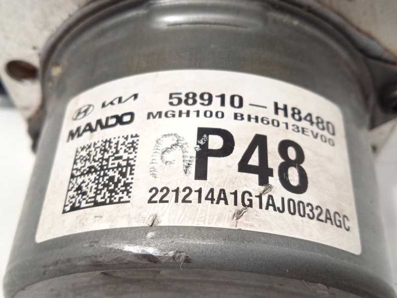 Recambio de abs para kia stonic (yb) 1.2 cvvt referencia OEM IAM 58910H8480 BE600EEV10 BH6013EV00
