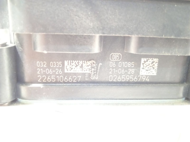 Recambio de abs para renault arkana rs line referencia OEM IAM 476604906R 0265956794 970176