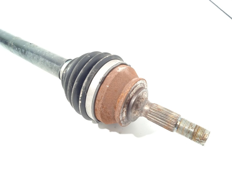 Recambio de transmision delantera derecha para citroën c3 iii (sx) 1.2 puretech 82 referencia OEM IAM 9677476680  