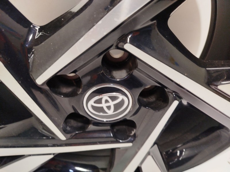 Recambio de llanta para toyota c-hr (_x1_) 2.0 hybrid (maxh10) referencia OEM IAM 42611YP360  