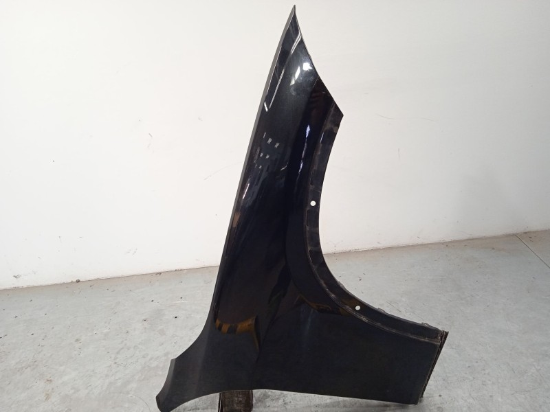 Recambio de aleta delantera derecha para bmw x1 (e84) sdrive 18 d referencia OEM IAM 41627332424  