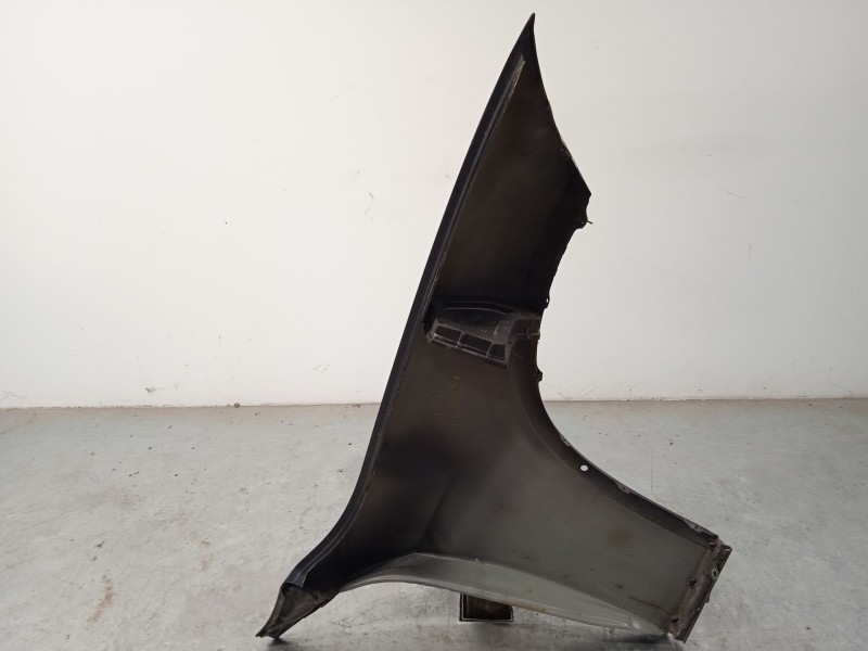 Recambio de aleta delantera izquierda para bmw x1 (e84) sdrive 18 d referencia OEM IAM 41627332423  