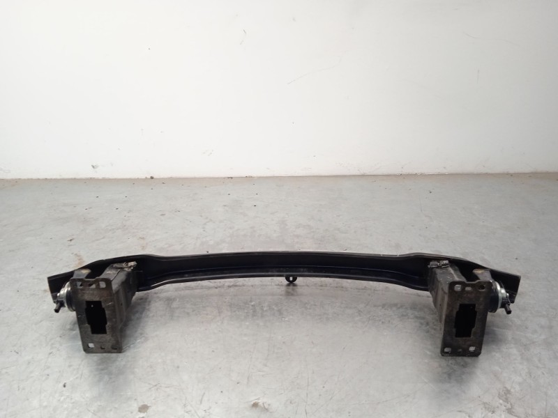 Recambio de refuerzo paragolpes delantero para bmw x1 (e84) sdrive 18 d referencia OEM IAM 51112990187  