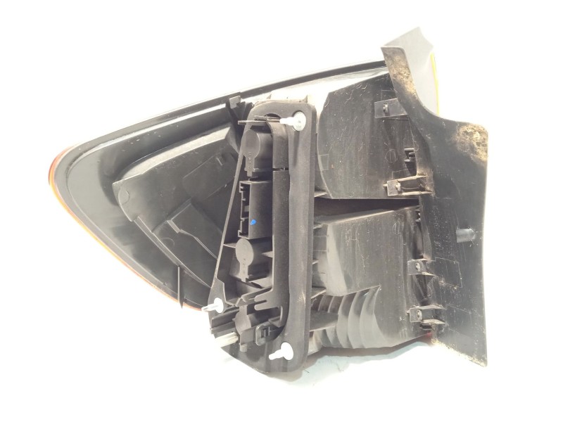 Recambio de piloto trasero derecho para bmw x1 (e84) sdrive 18 d referencia OEM IAM 63212990110  