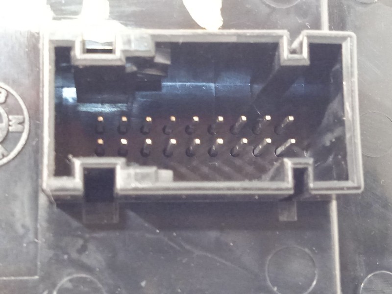 Recambio de mando elevalunas delantero izquierdo para bmw x1 (e84) sdrive 18 d referencia OEM IAM 9216046 61319216046 