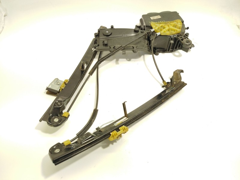 Recambio de elevalunas delantero derecho para seat leon (1p1) 1.9 tdi referencia OEM IAM 1P0837402J  