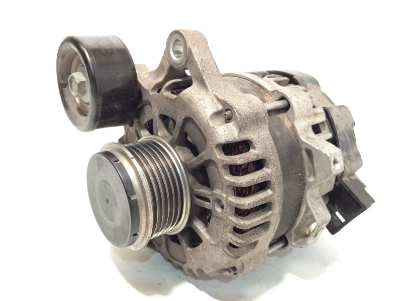 Recambio de alternador para kia rio iv (yb, sc, fb) 1.2 cvvt referencia OEM IAM 3730007500  61008428