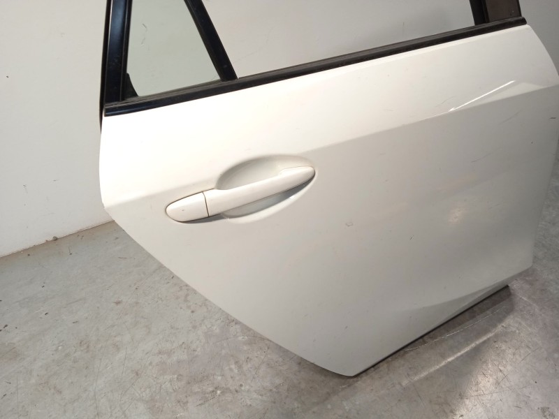 Recambio de puerta trasera derecha para mazda 3 (bl) 1.6 mzr cd (bl14) referencia OEM IAM BBY67202XH  
