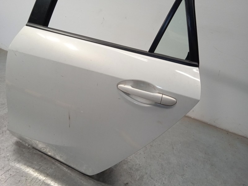 Recambio de puerta trasera izquierda para mazda 3 (bl) 1.6 mzr cd (bl14) referencia OEM IAM BBY67302XH  